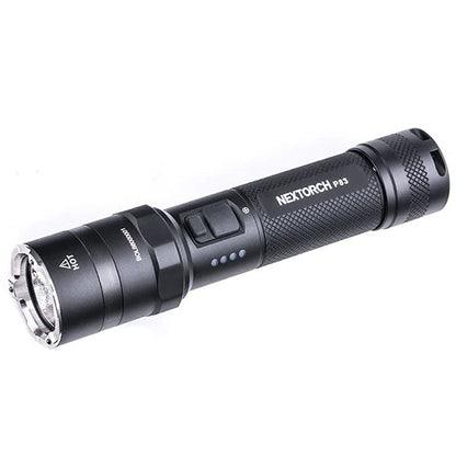 Torcia tattica LED P83, 1.300 lumen (batteria inclusa)