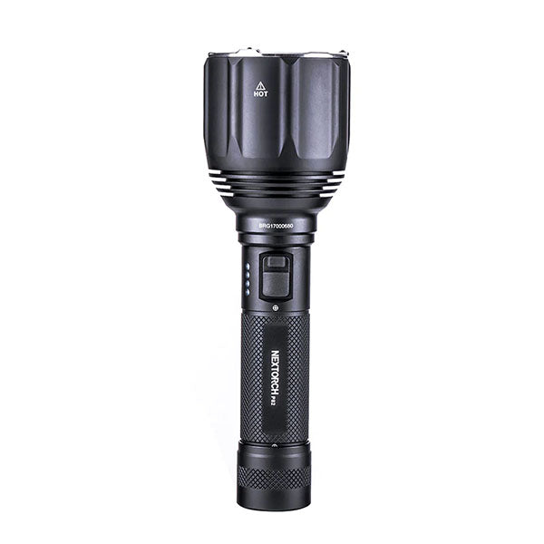 Torcia tattica LED P82, 1.200 lumen (batteria inclusa)