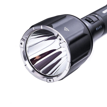 Torcia tattica LED P82, 1.200 lumen (batteria inclusa)