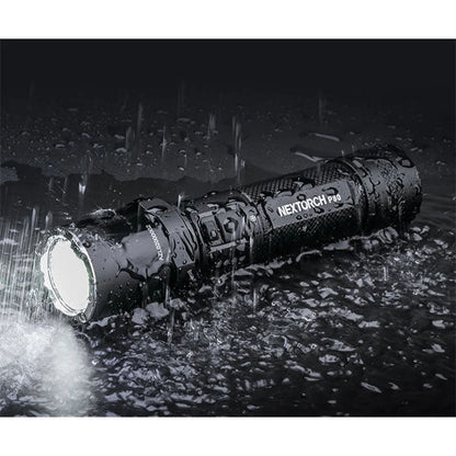 Torcia tattica LED P80, 1.300 lumen (batteria inclusa)