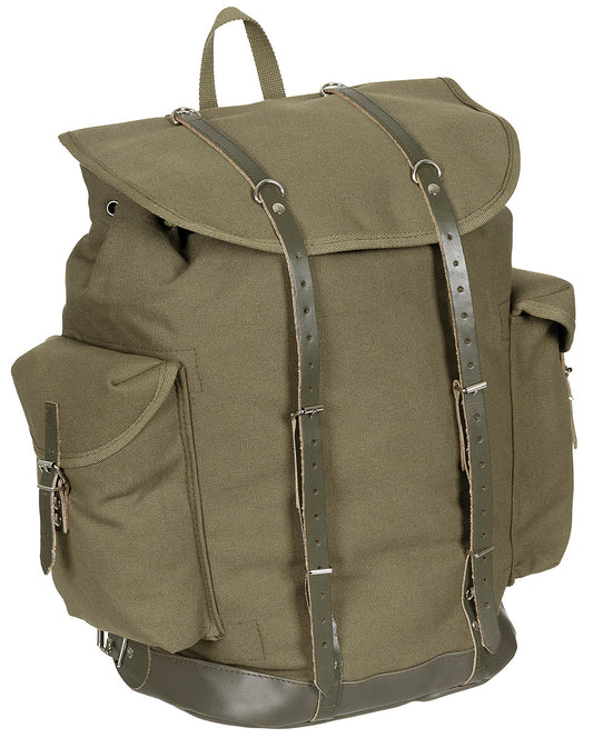 BW Gebirgsrucksack,  altes Modell, oliv