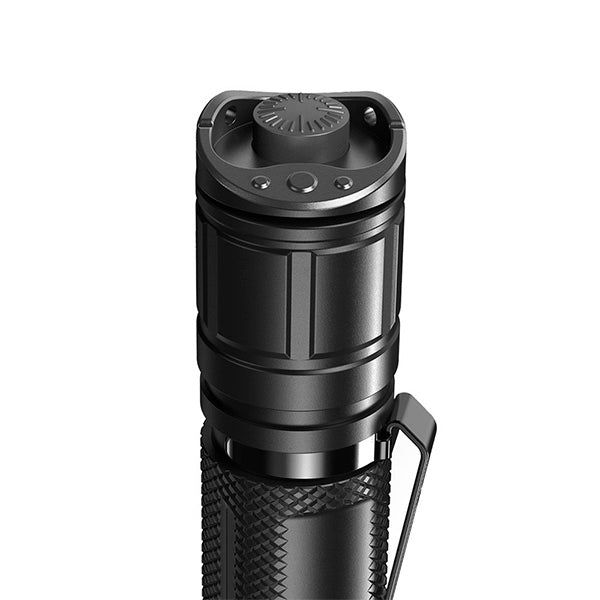 Lampe de poche LED XT15X, 3 200 lumens (batterie incluse)