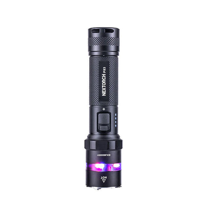 Lampe de poche tactique LED P83, 1 300 lumens (batterie incluse)