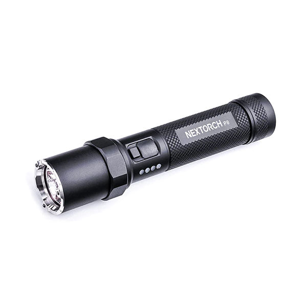 Lampe de poche LED P8, 1 300 lumens (batterie incluse)