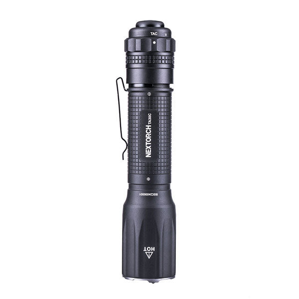 Lampe de poche tactique LED TA30C, 1 600 lumens (batterie incluse)