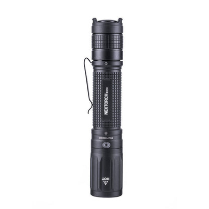 Lampe de poche LED E51C, 1 600 lumens (batterie incluse)